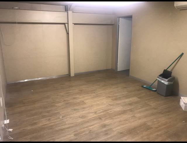 1,465M² WAREHOUSE RENTED IN OKAVANGO PARK
